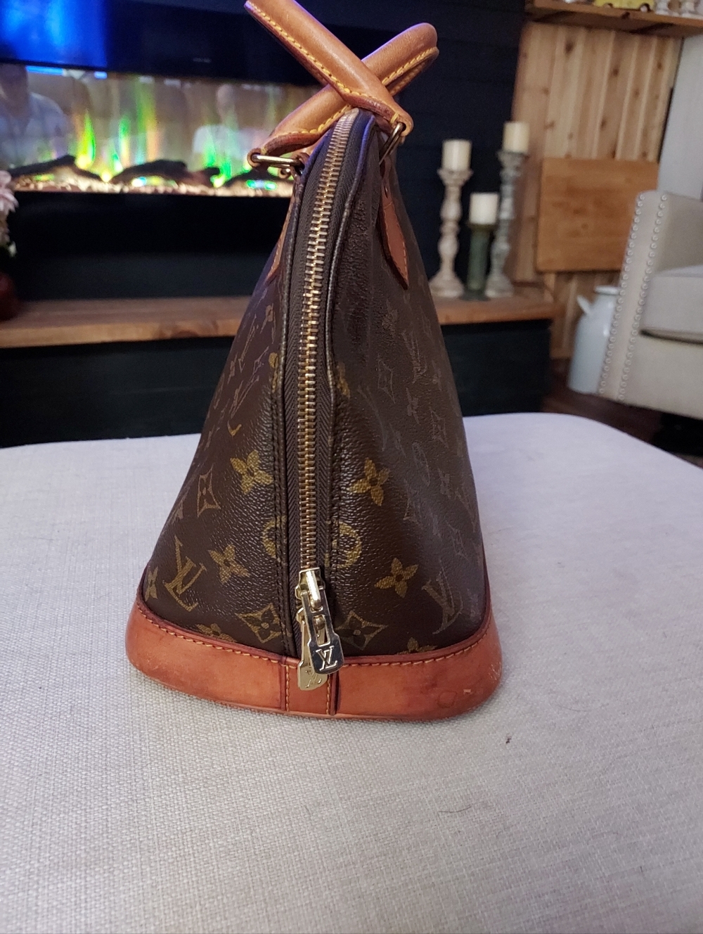 Louis Vuitton Monogram Alma Satchel in Brown and Tan - Picture 3 of 9